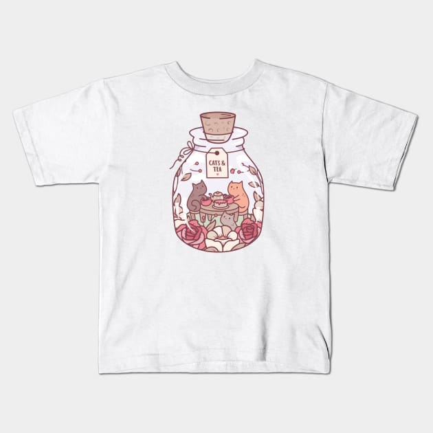 I love cats and tea Kids T-Shirt by crealizable